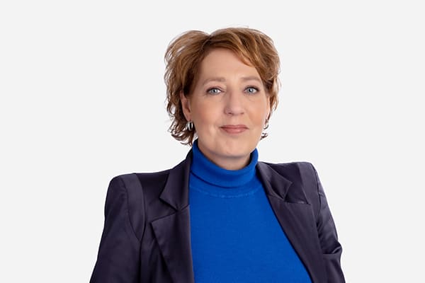 Assistent makelaar Claudia Steenbakkers